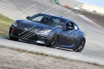 media/Mar-30-2025-Speed Ventures (Sun) [[39e6b1441d]]/Green/Session 3 (Outside Grapevine)/